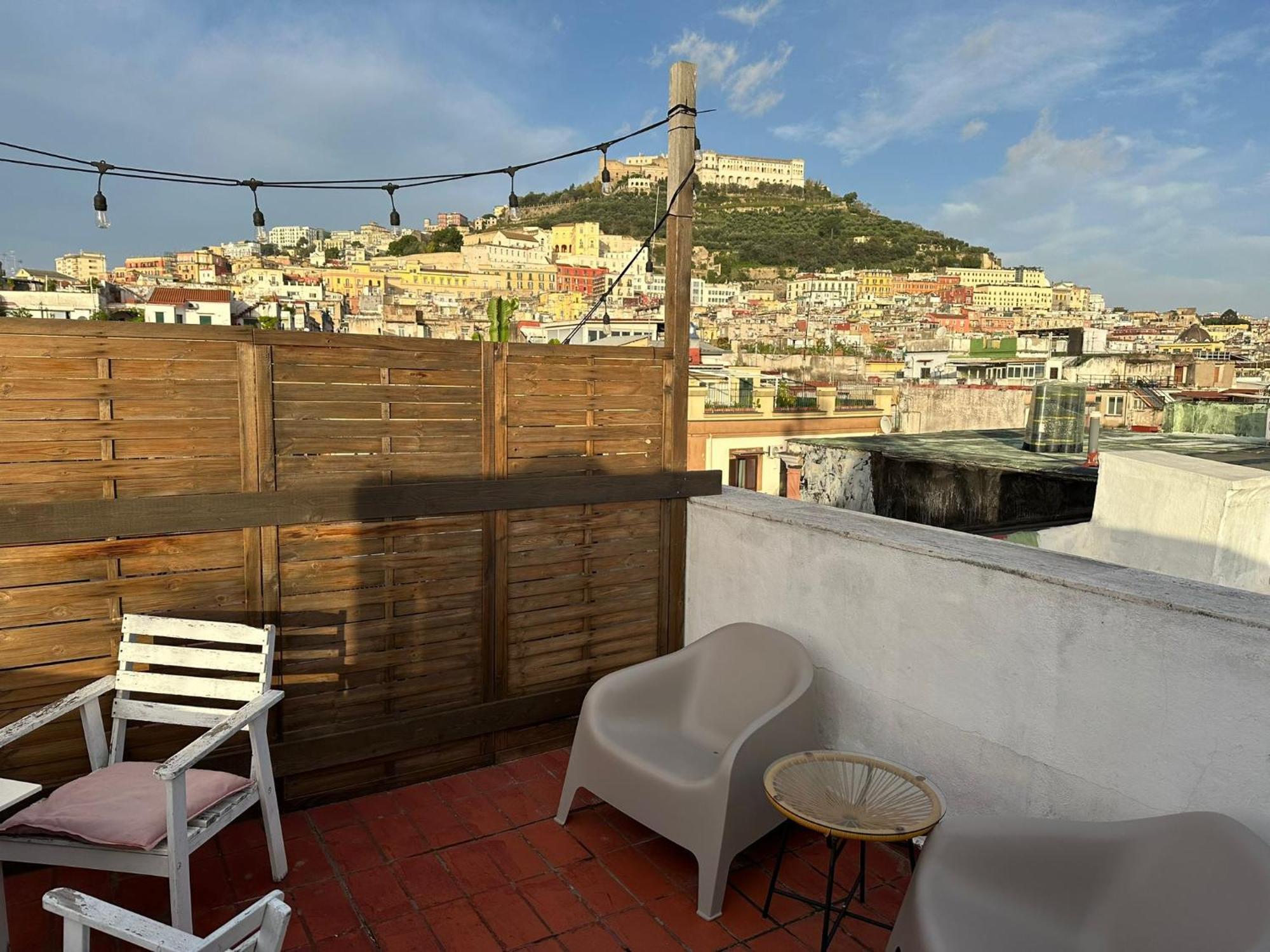 Casa Rossini Apartments نابولي المظهر الخارجي الصورة