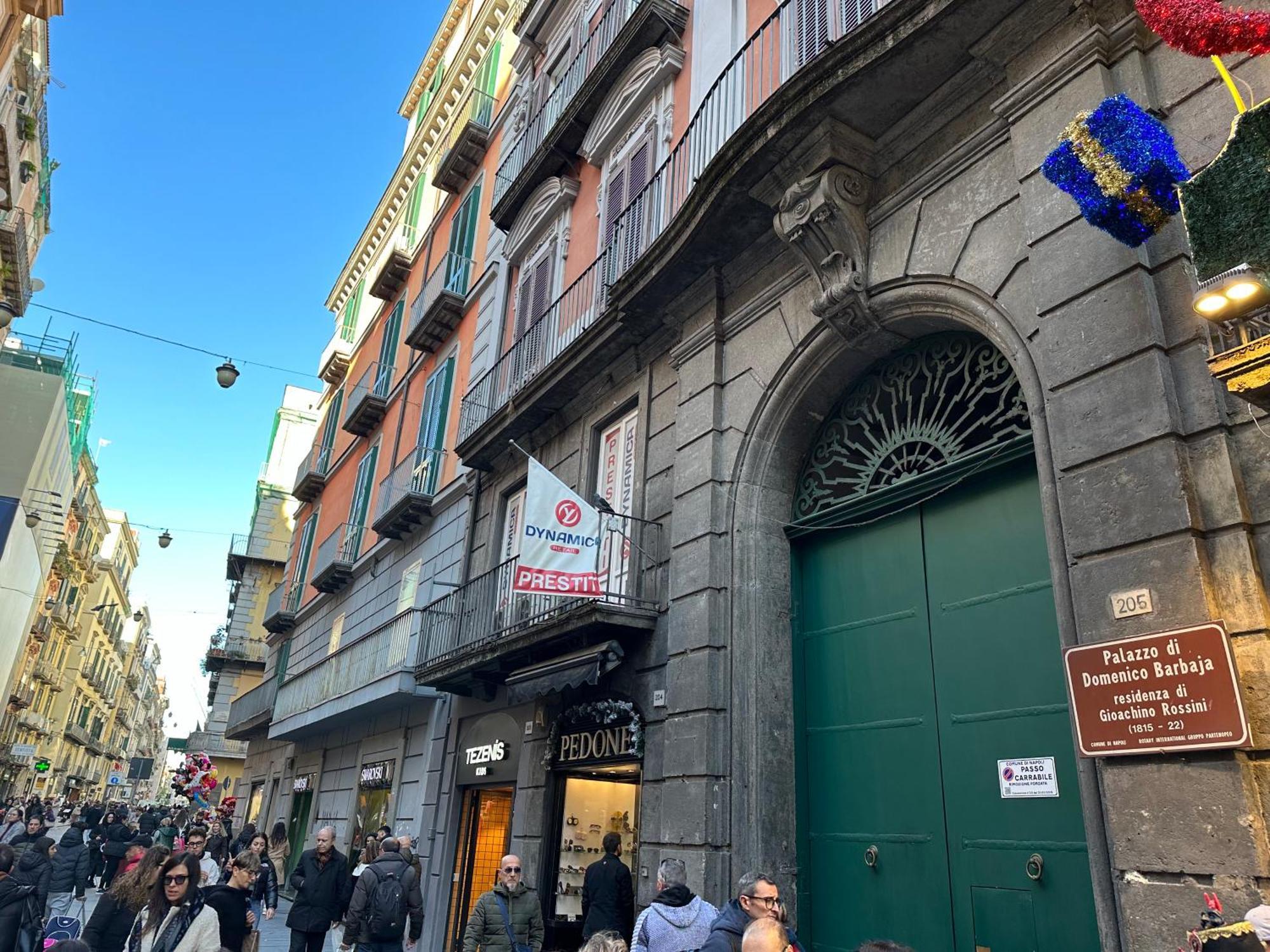 Casa Rossini Apartments نابولي المظهر الخارجي الصورة
